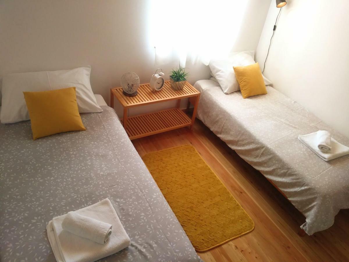 Apartment Cernesa Ražanac エクステリア 写真